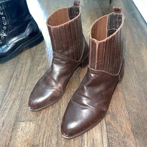 Brown Stuart Weitzman Boots - Size 8